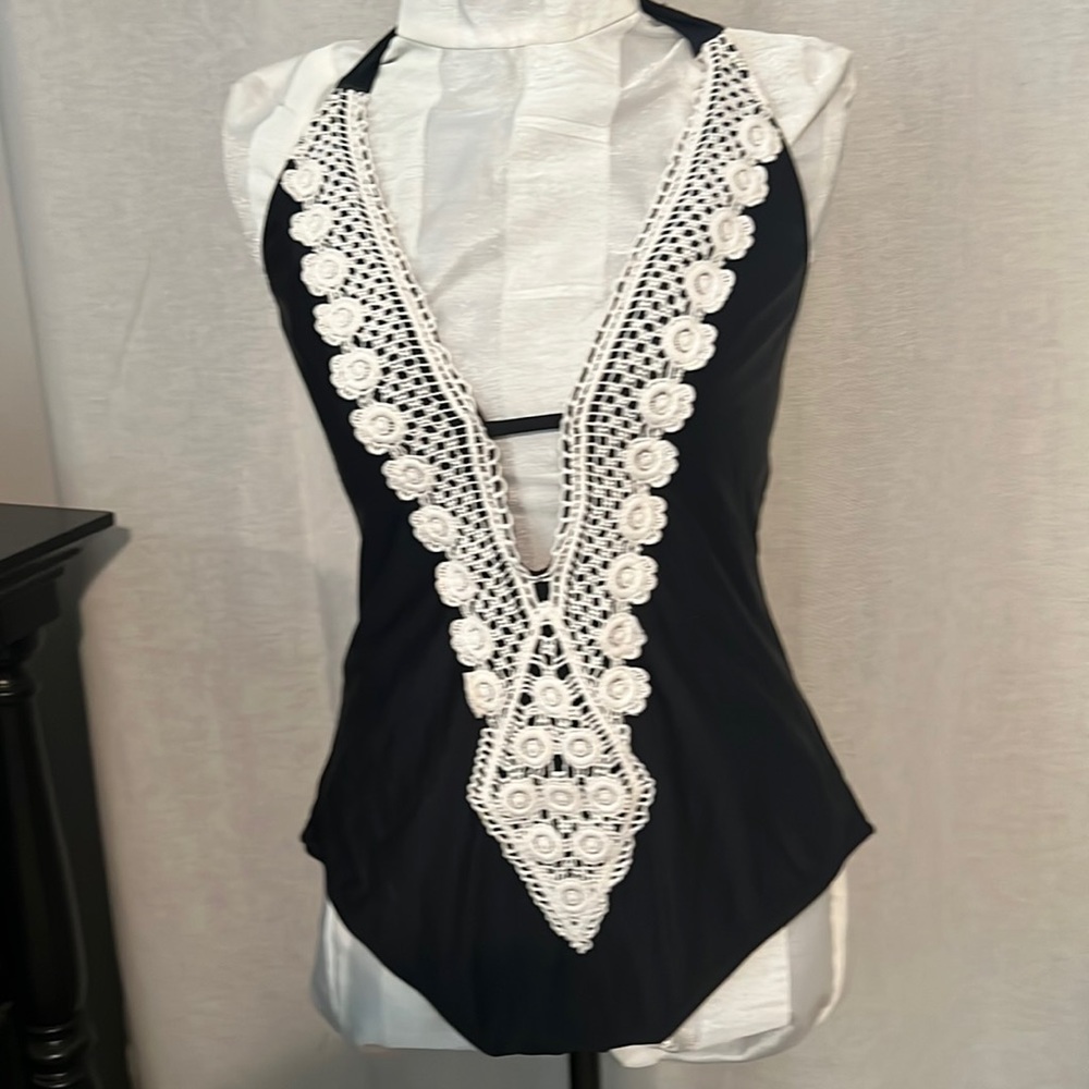One piece swimsuit